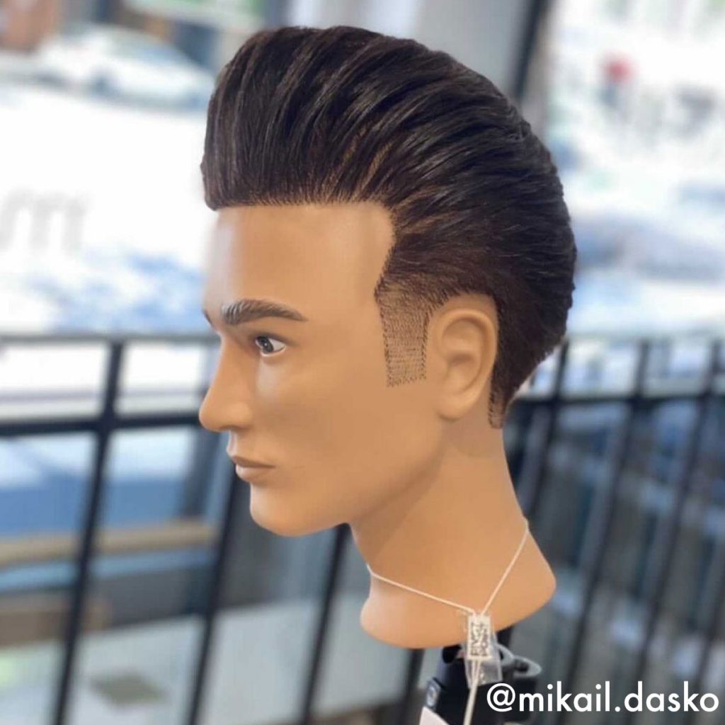 Cole Mannequin Lifestyle