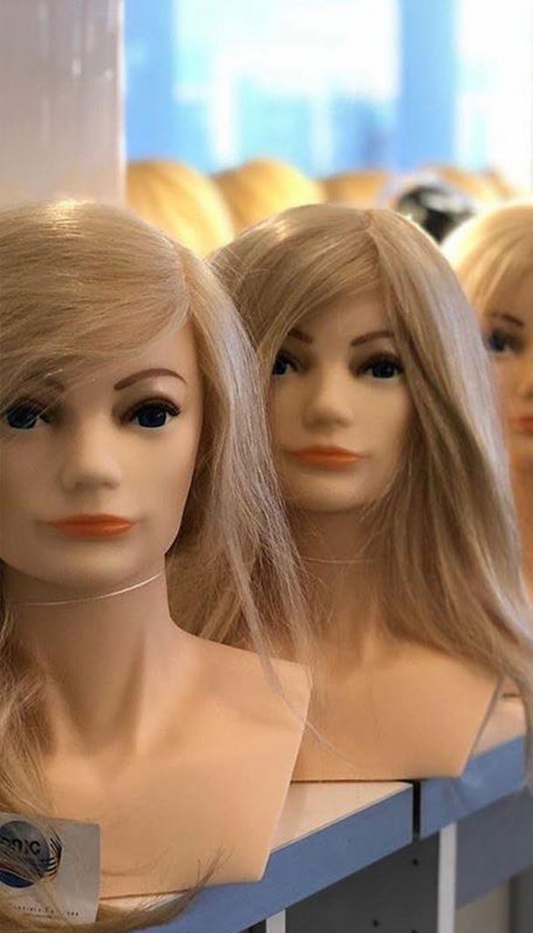 Mannequins & Tripods